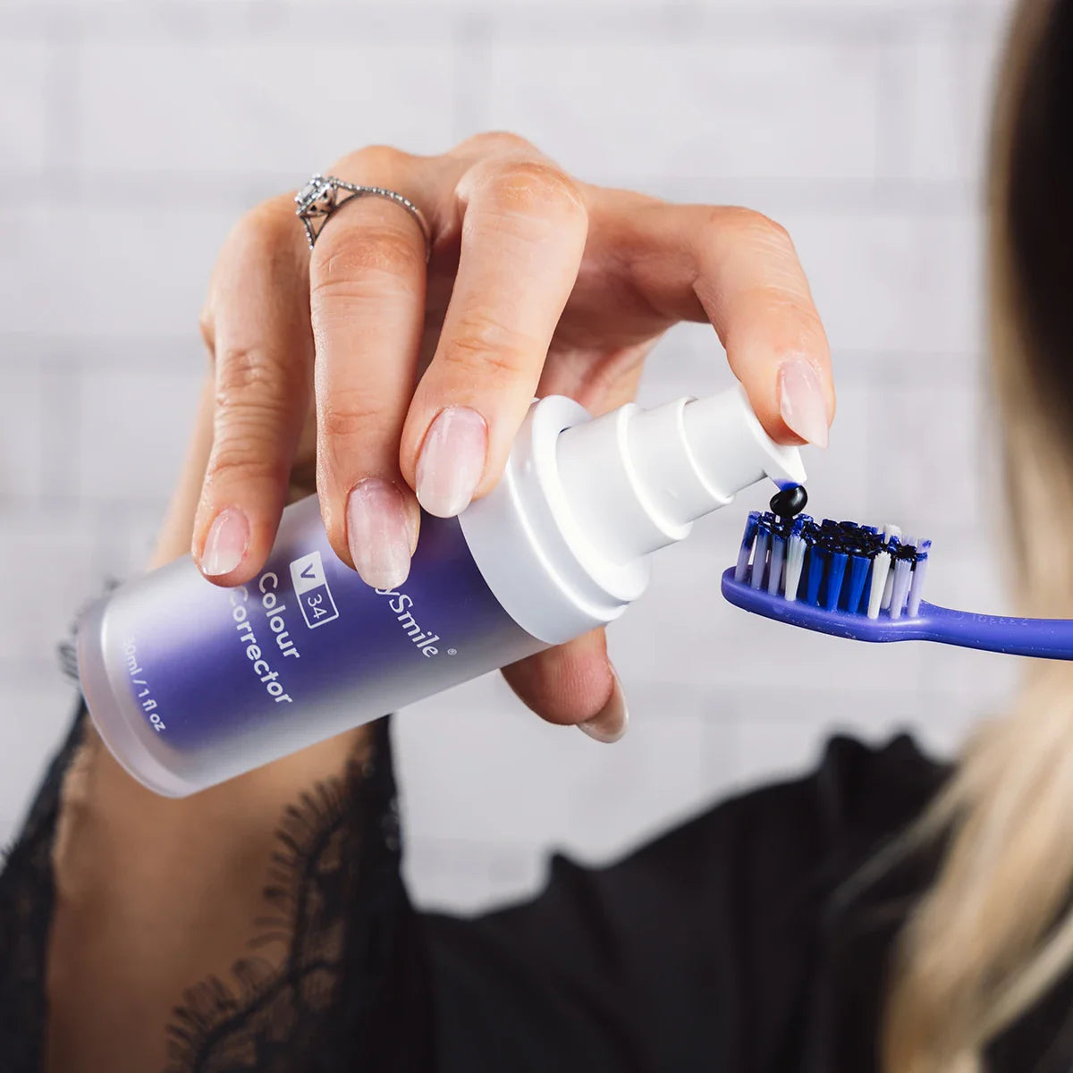 GlorySmile™ V34 Blegende Tandpasta (30 ml)