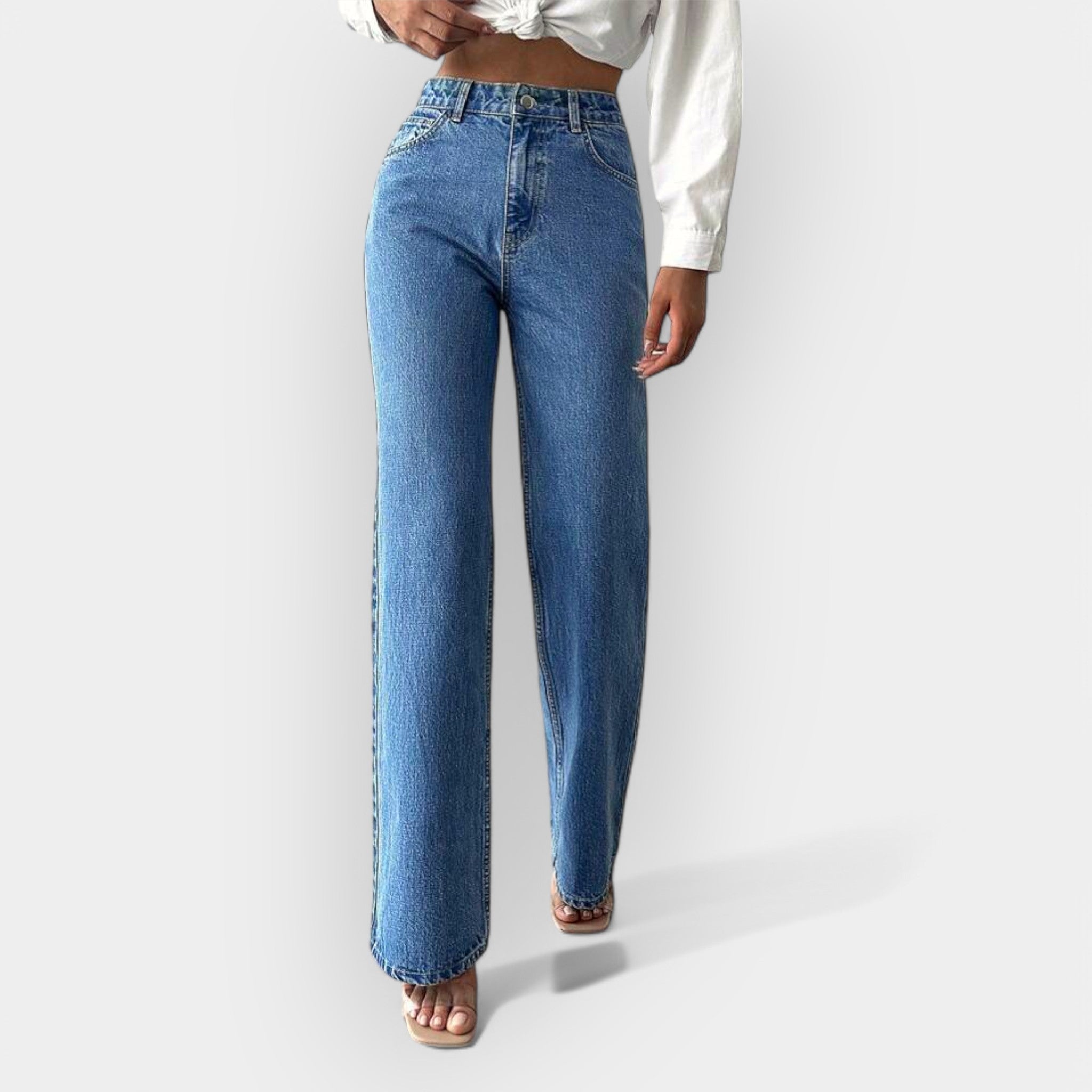 KARA – HØJTALJEDE JEANS MED LØS PASFORM