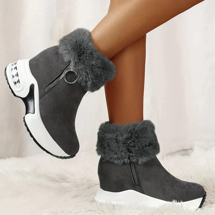Vanja | Futteret Wedge Sneakers