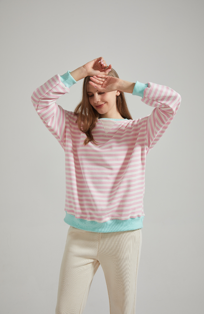 LENA Oversized stribet sweater