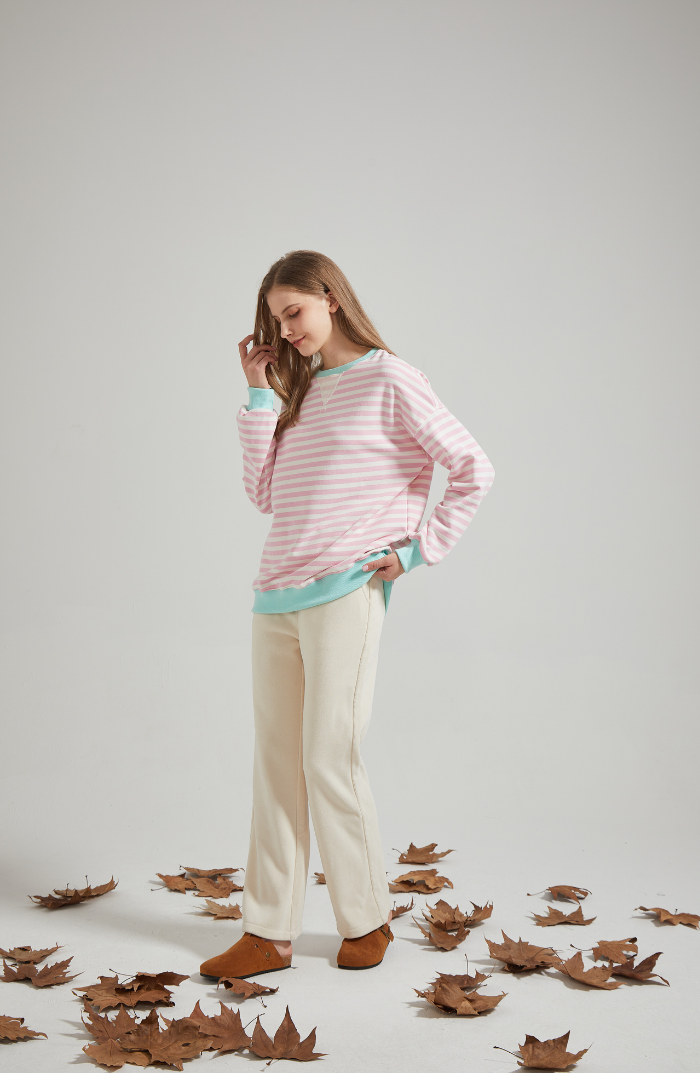 LENA Oversized stribet sweater