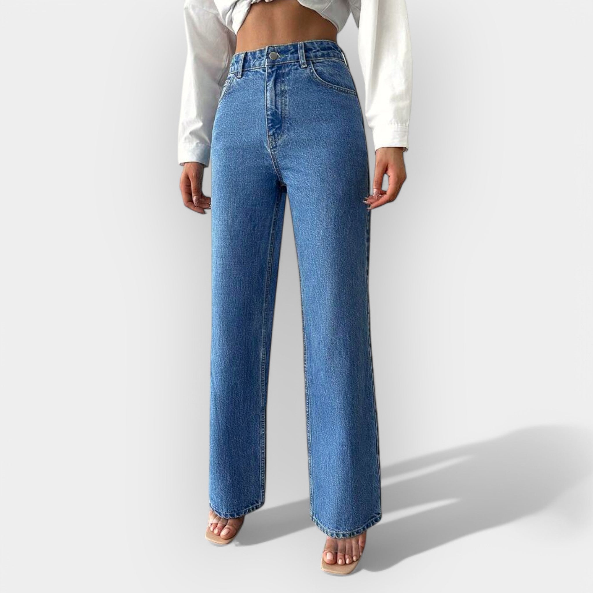KARA – HØJTALJEDE JEANS MED LØS PASFORM