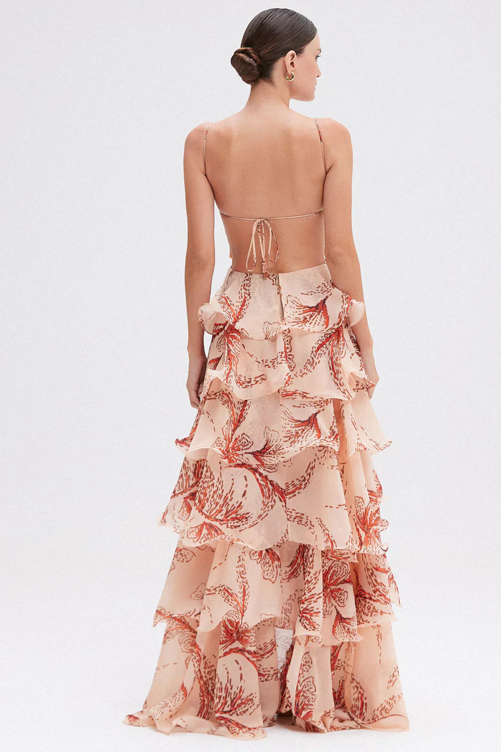 Nahia – Elegant sommerkjole med volanter