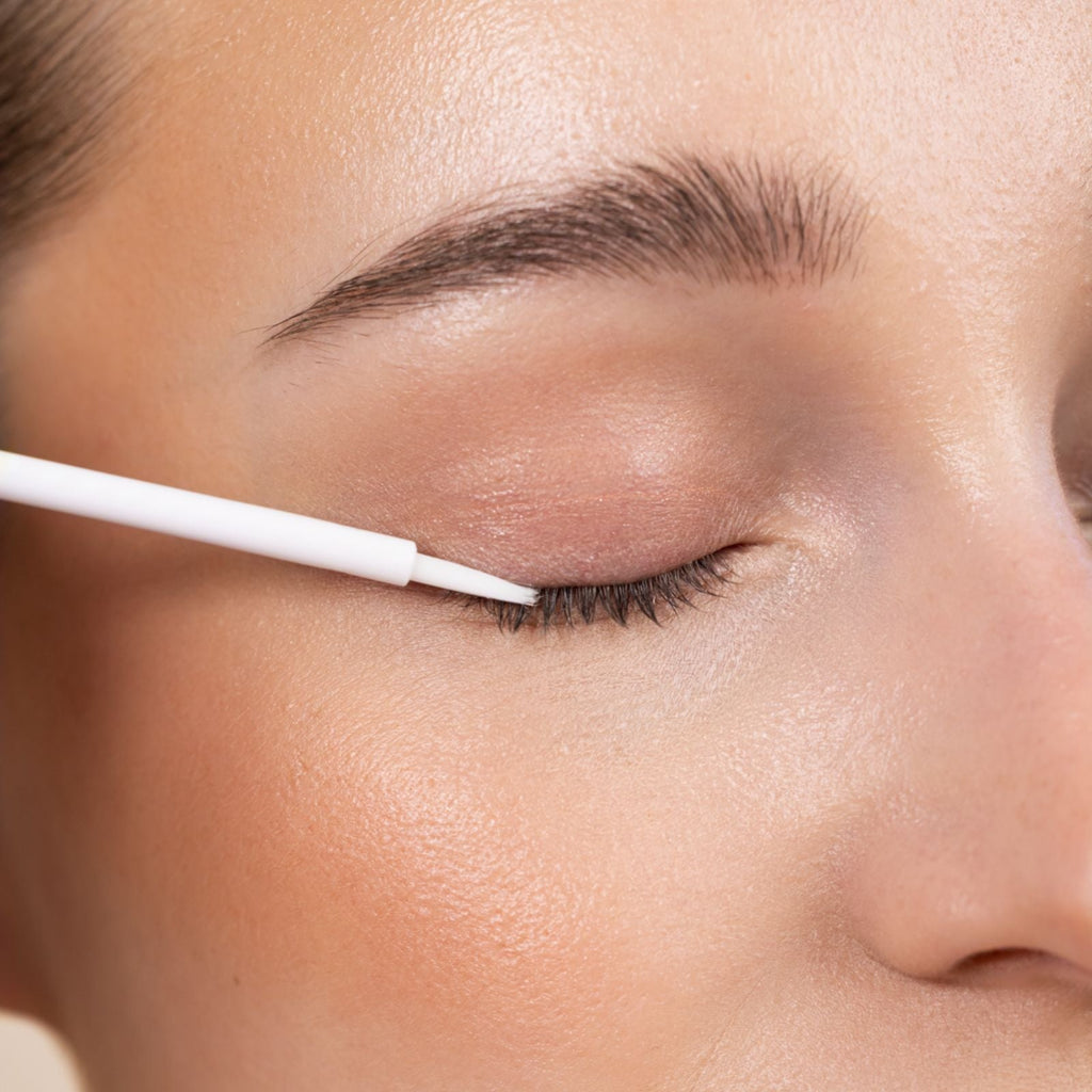 EYELASH GROWTH SERUM WITH SANZI GROWTH COMPLEX™