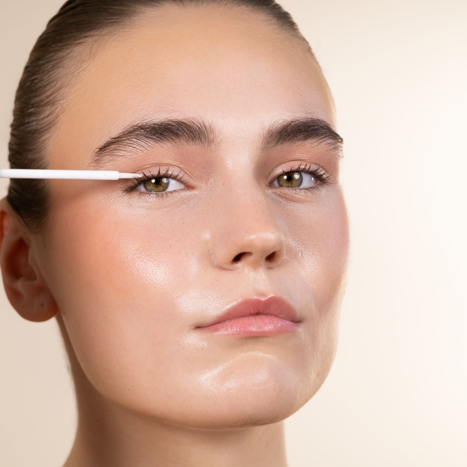 EYELASH GROWTH SERUM WITH SANZI GROWTH COMPLEX™
