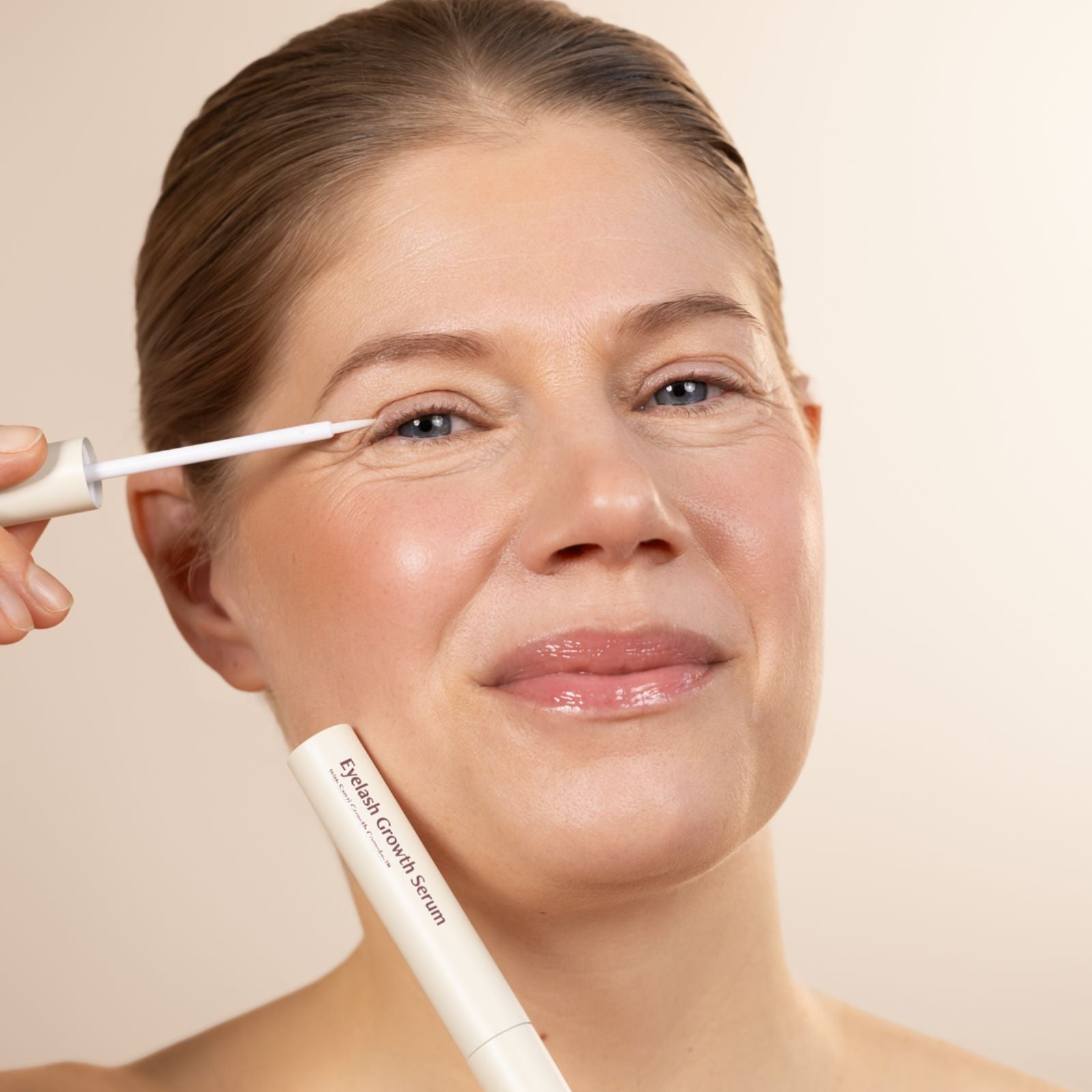 EYELASH GROWTH SERUM WITH SANZI GROWTH COMPLEX™