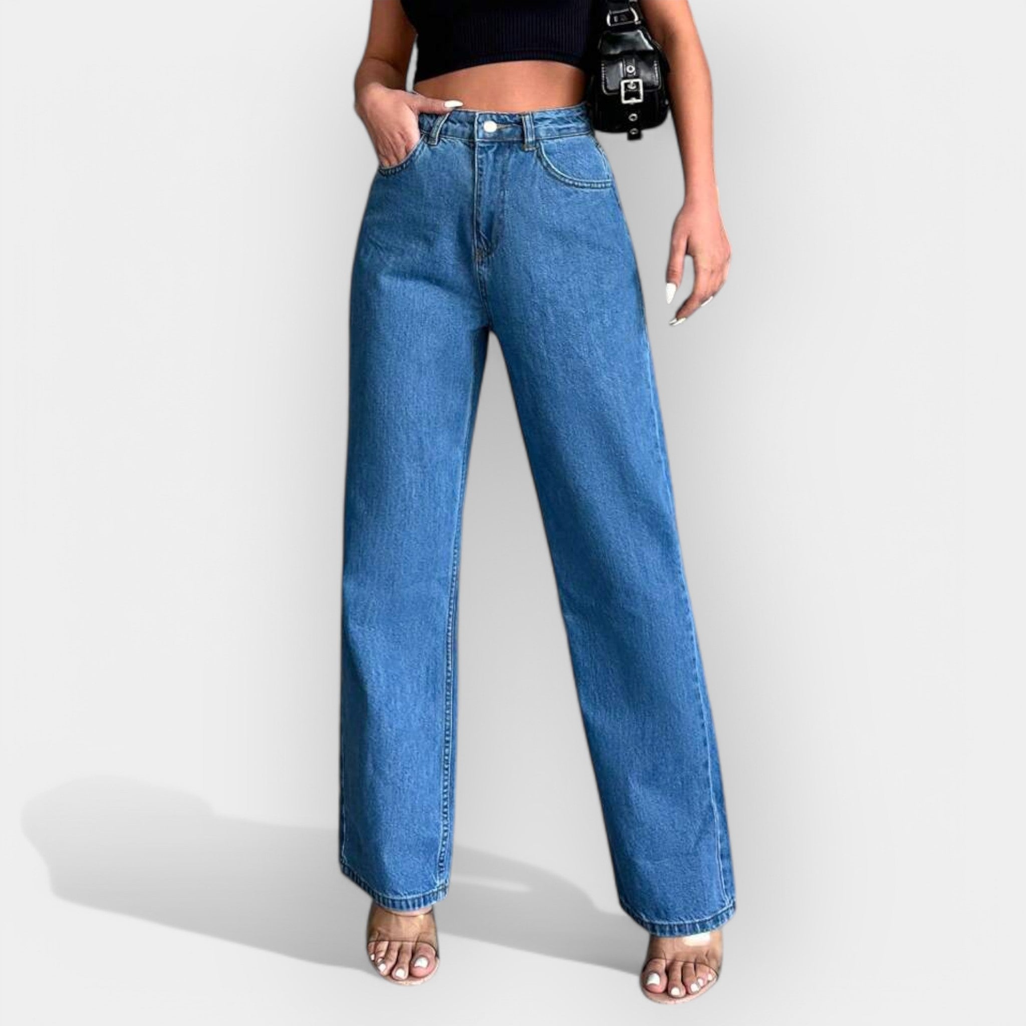 KARA – HØJTALJEDE JEANS MED LØS PASFORM
