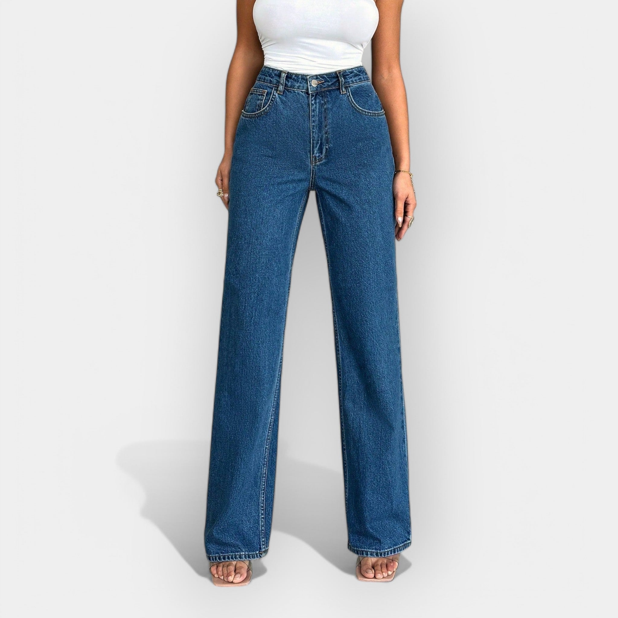 KARA – HØJTALJEDE JEANS MED LØS PASFORM