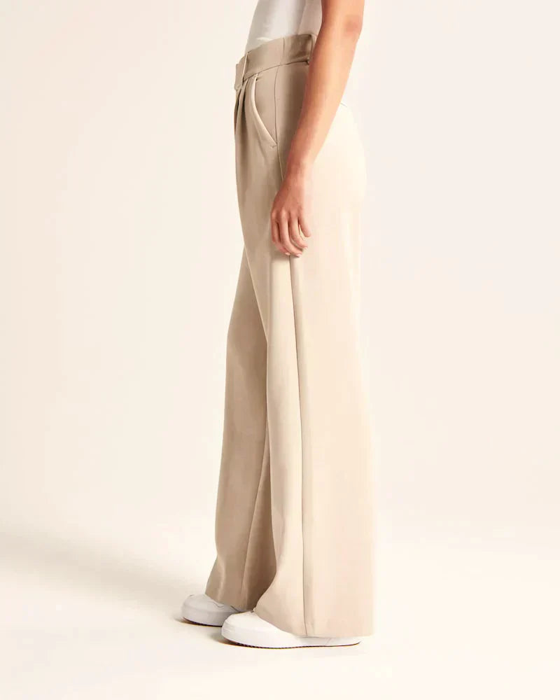 SOPHIE – ELEGANTE VIDDEDE BUKSER