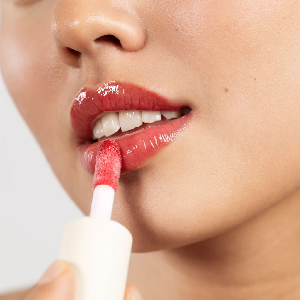 LIP SHEEN