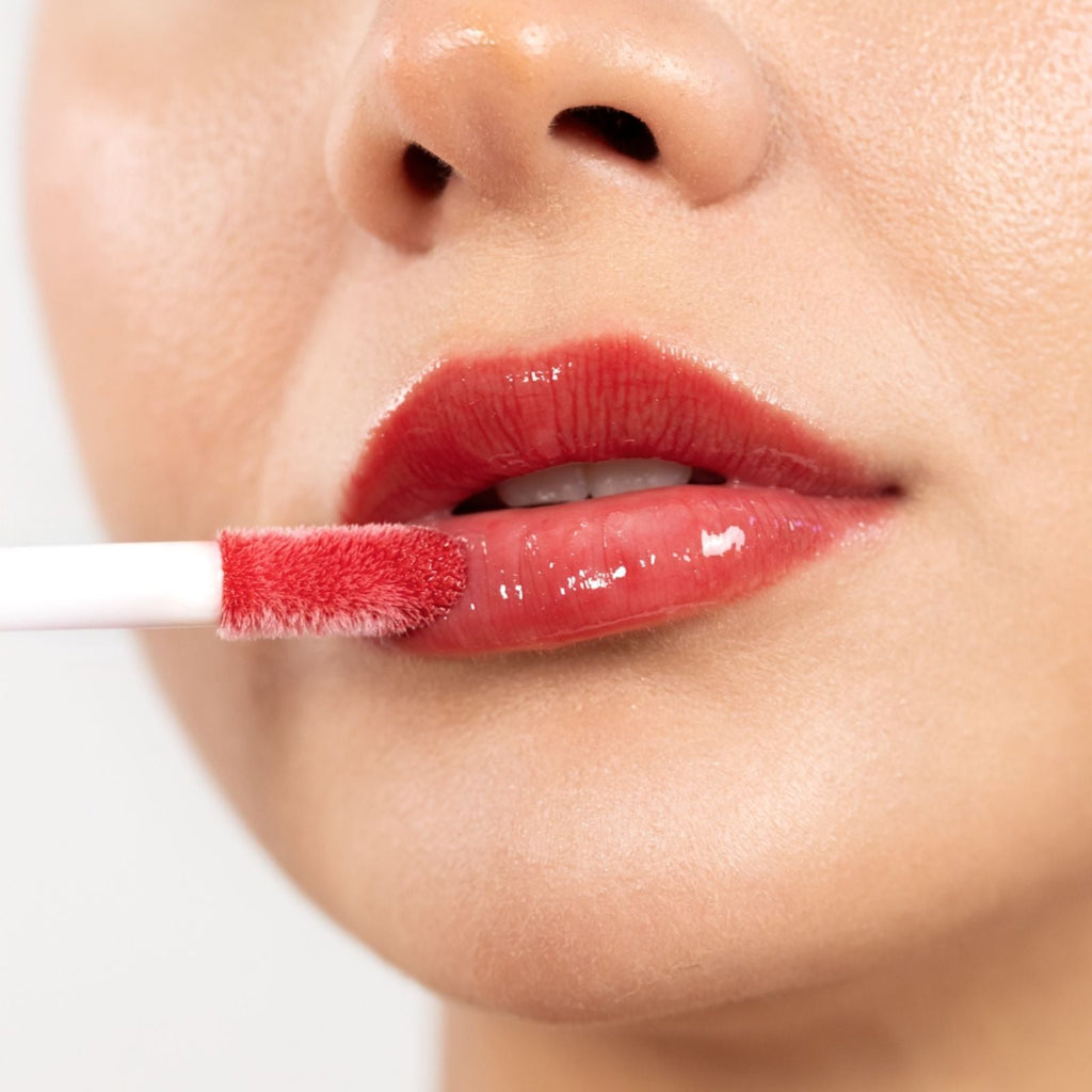 LIP SHEEN