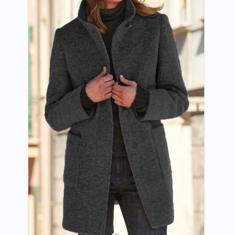 Amalie | Elegant lang frakke med knapper