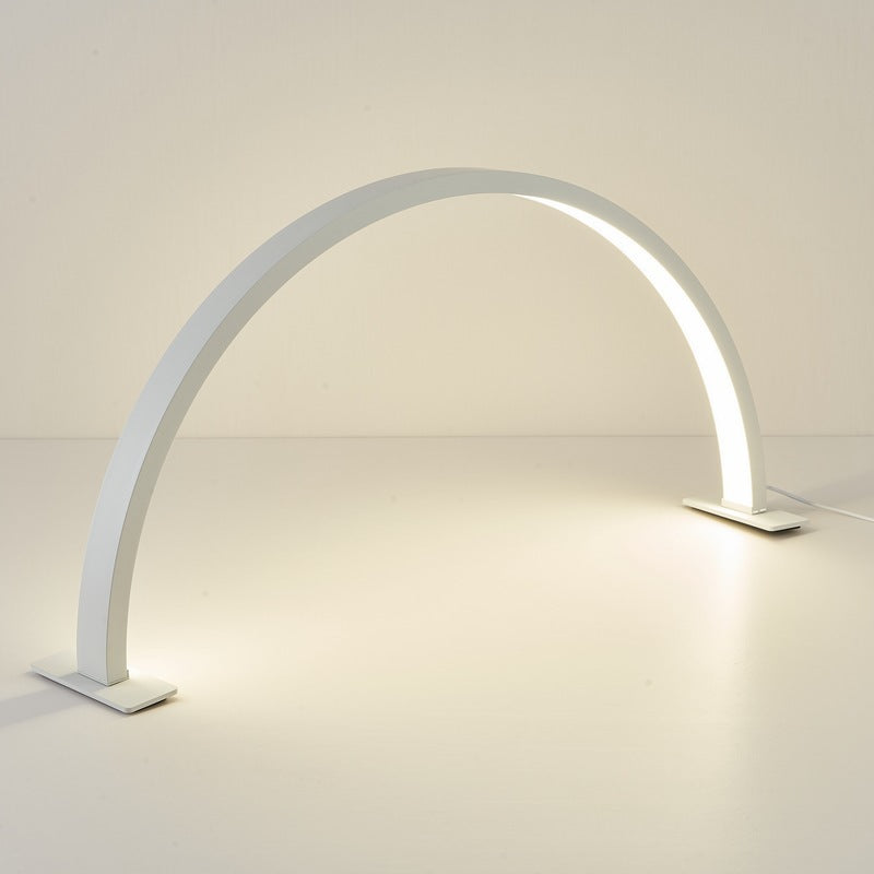 Neglelampe – LED halvmåne bordlampe