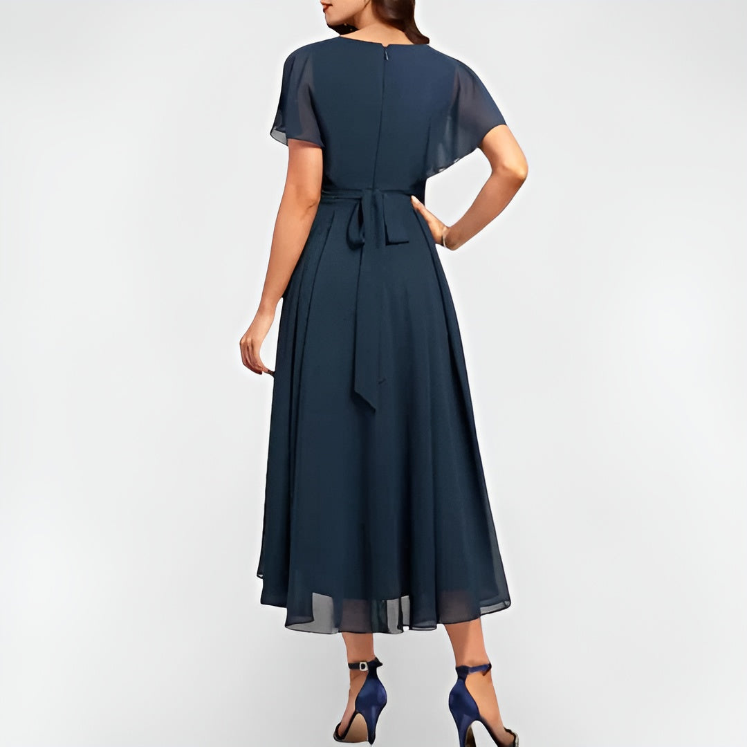 Catalina – Elegant maxikjole med V-udskæring