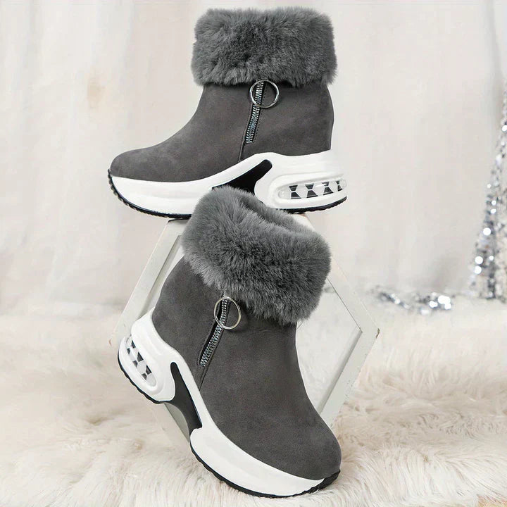 Vanja | Futteret Wedge Sneakers