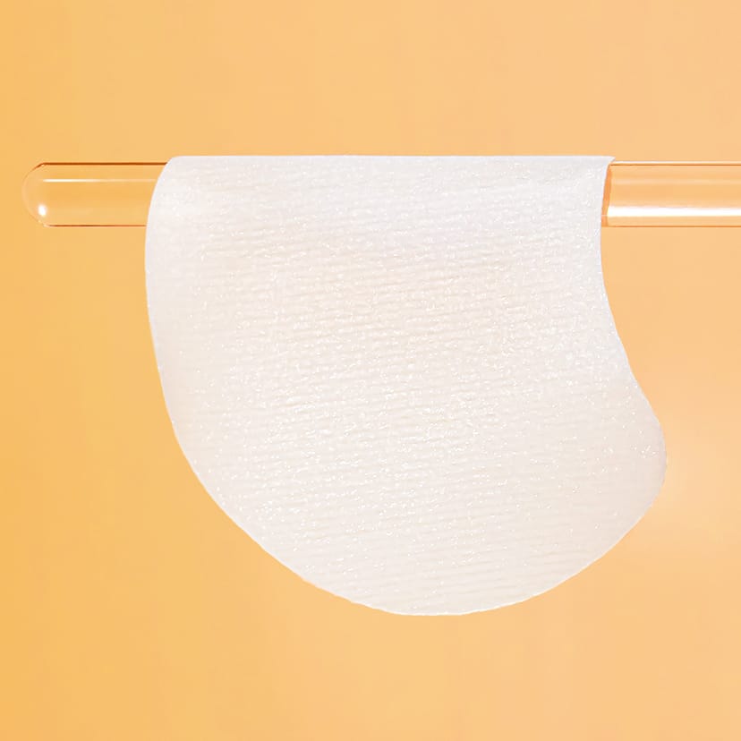 Opklarende pads mod porer og mørke pletter