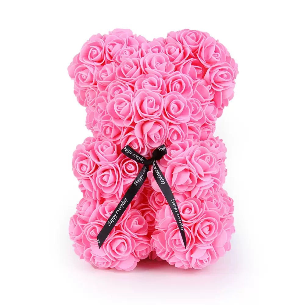 Rosebjørn i kunstige blomster