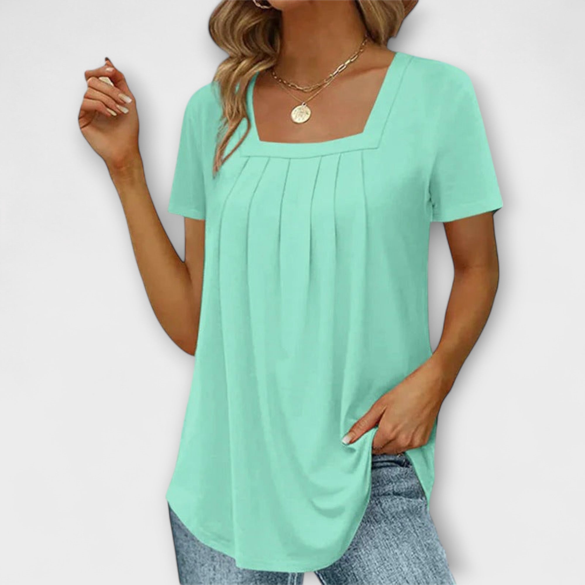 Annie – Let og elegant sommerbluse