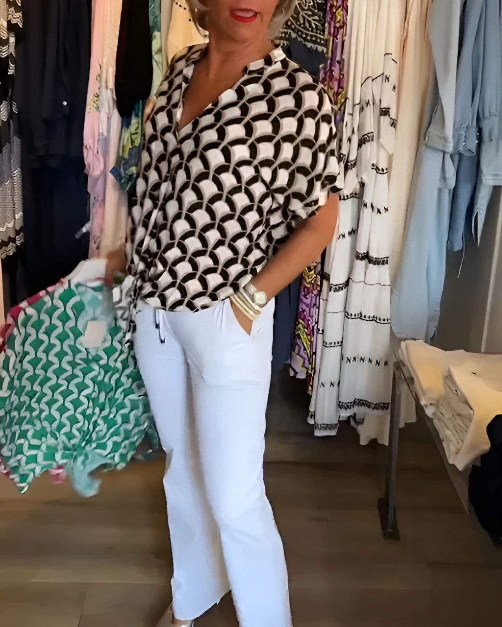 LEONTINE BLUSE | Let og elegant – din nye sommerfavorit