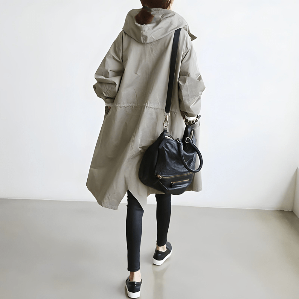 Maja | Oversized Hættet Frakke med Knapper