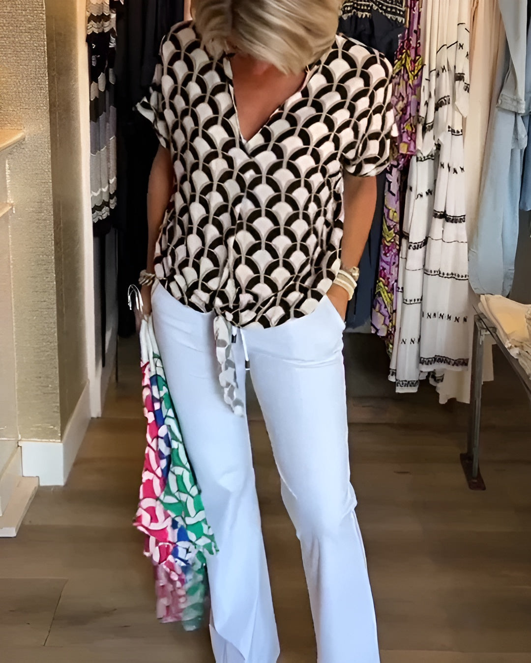 LEONTINE BLUSE | Let og elegant – din nye sommerfavorit