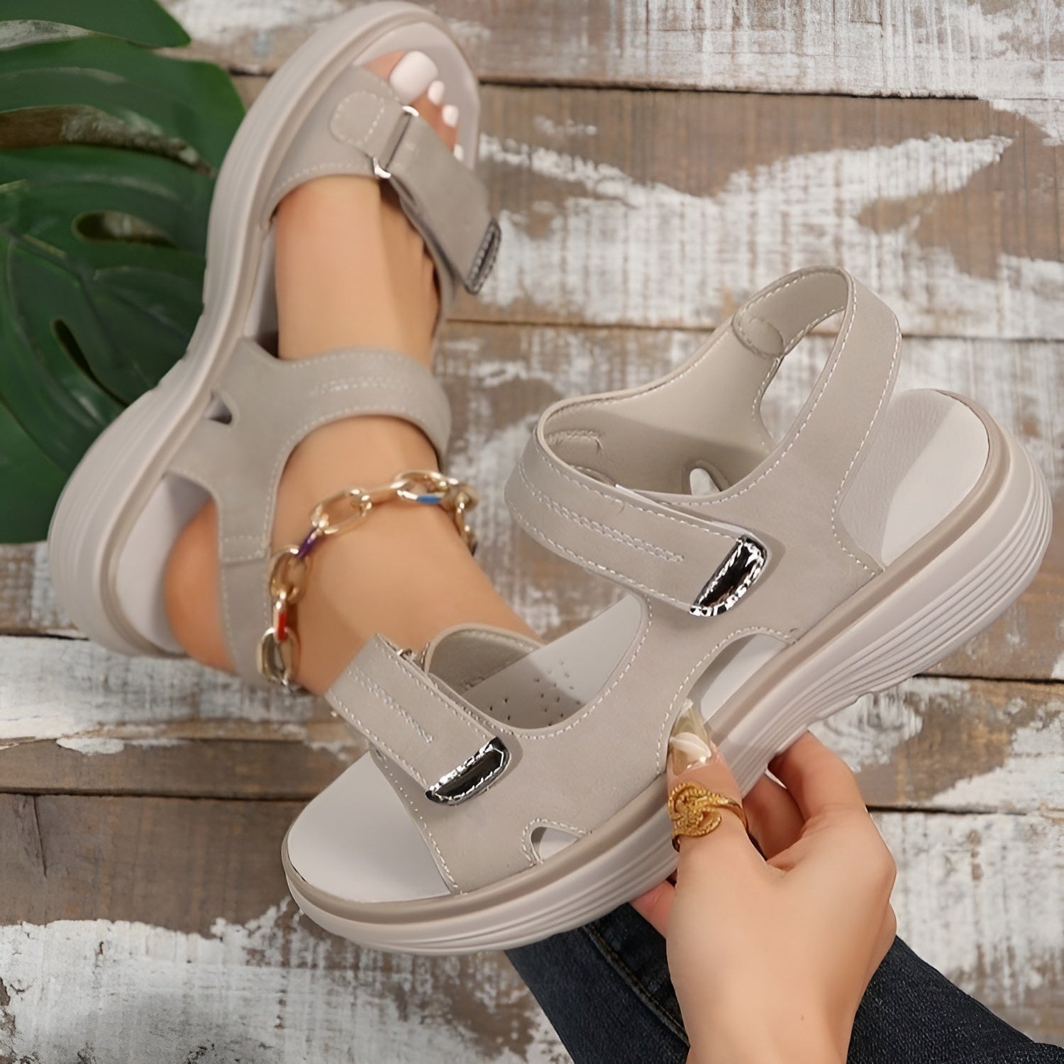 Gitte | Komfortable Justerbare Sandaler