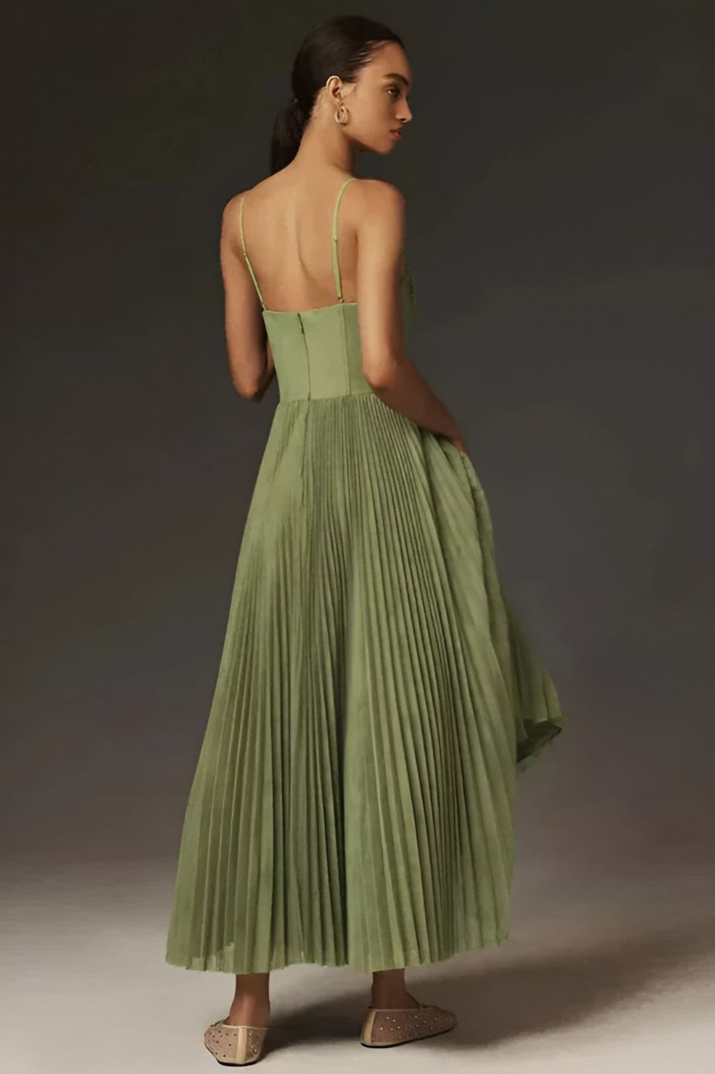 Claire plisseret kjole | Elegant og let